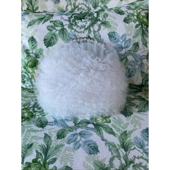 Badgley Mischka Jewel Handle Jazzy Tulle Evening Bag-NWT-White- - Picture 5 of 11